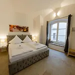 Apartment Servus Old Town Premium *